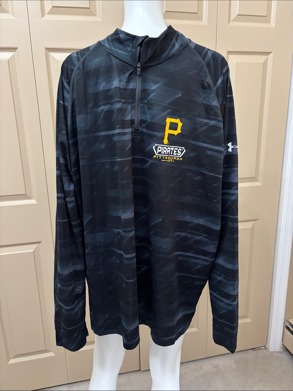 PITTSBURGH PIRATES MLB Under Armour 1/4 zip